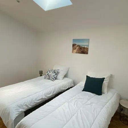 Hébergement de vacances Maison De à Noirmoutier, Proche Et Port, 8 Personnes - Fr-1-823-161 *